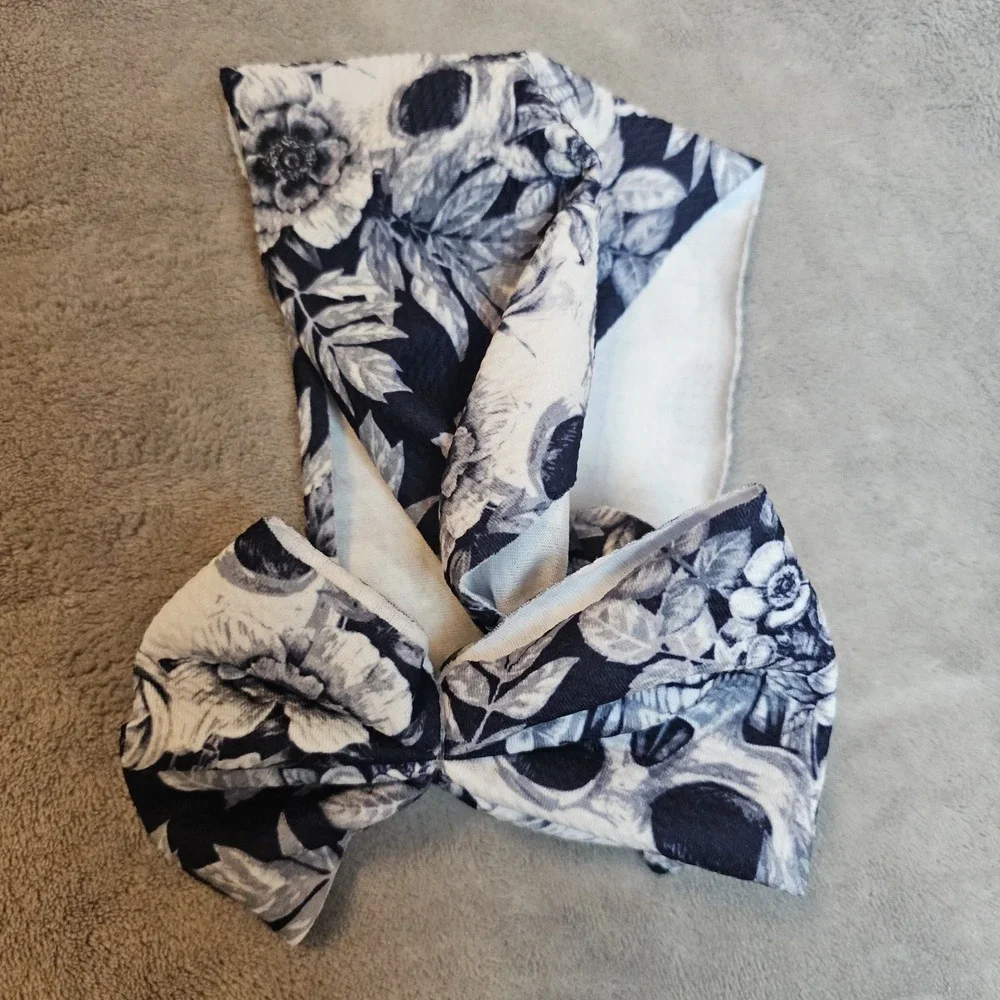 Little Bum Bums Girls Bow Skull Halloween Spooky Black White‎ Wide Baby